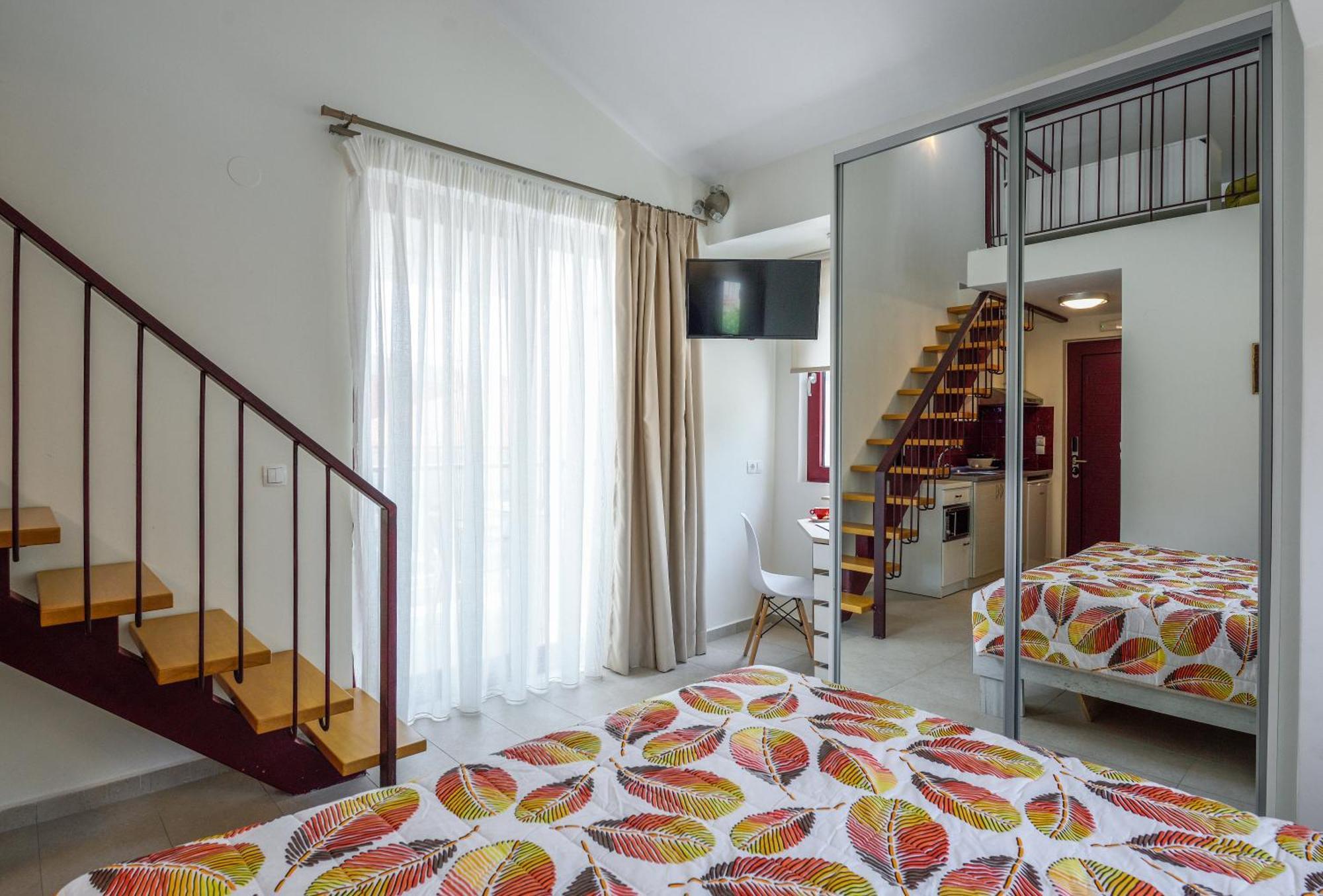 Elpiniki Luxury Rooms Νέα Ποτίδαια Εξωτερικό φωτογραφία