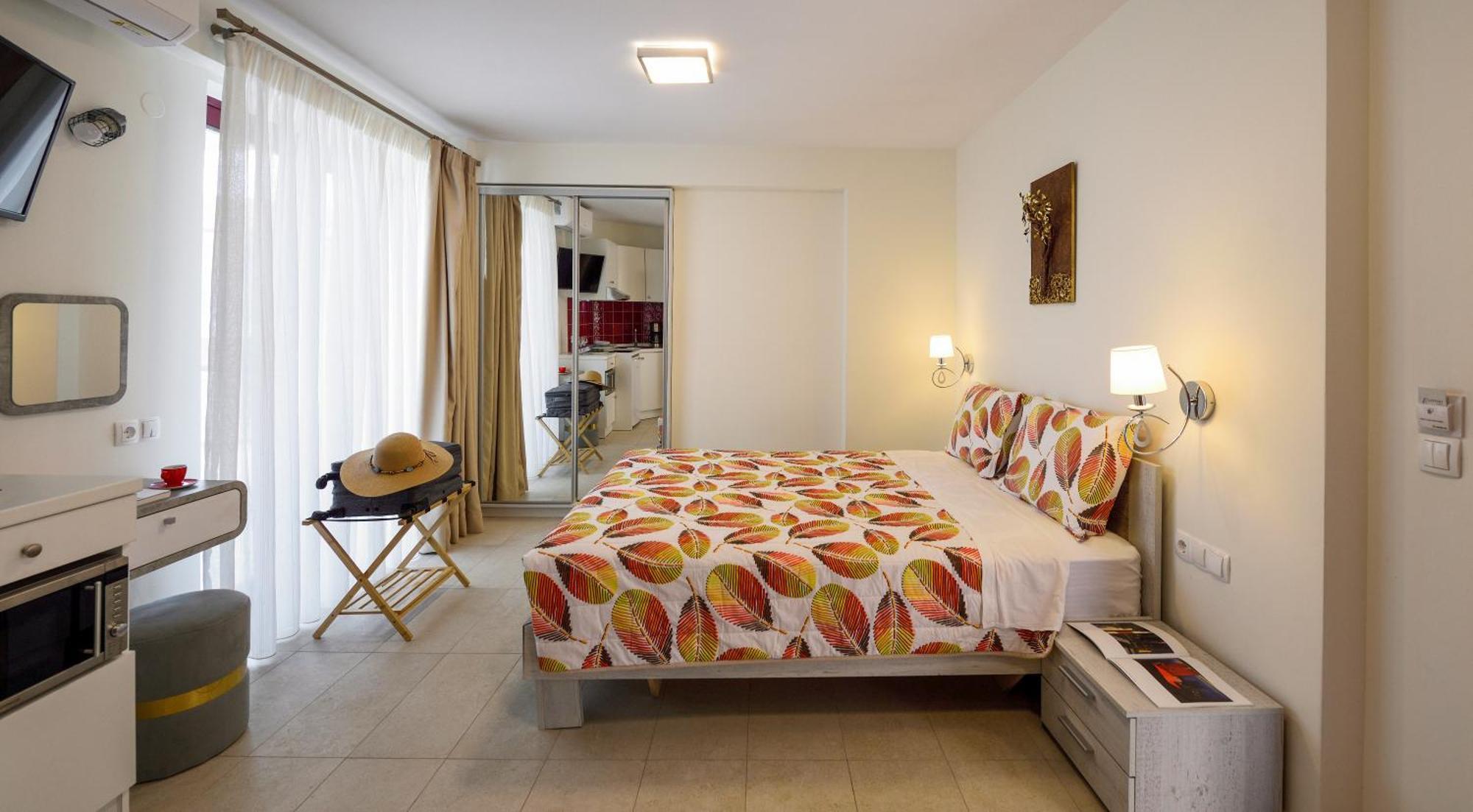 Elpiniki Luxury Rooms Νέα Ποτίδαια Εξωτερικό φωτογραφία