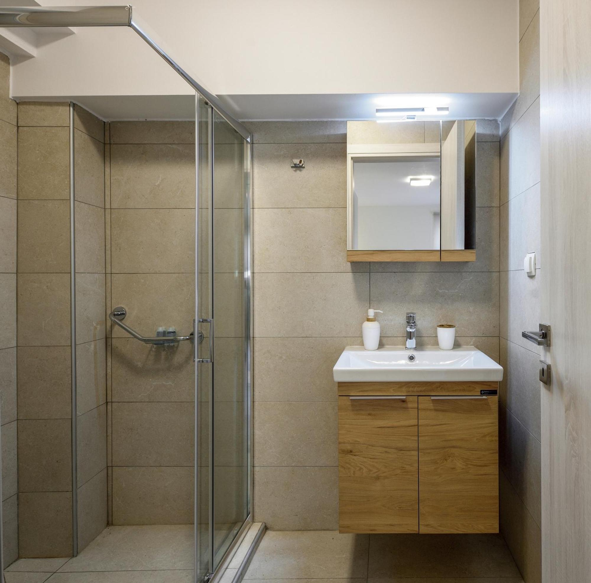 Elpiniki Luxury Rooms Νέα Ποτίδαια Εξωτερικό φωτογραφία