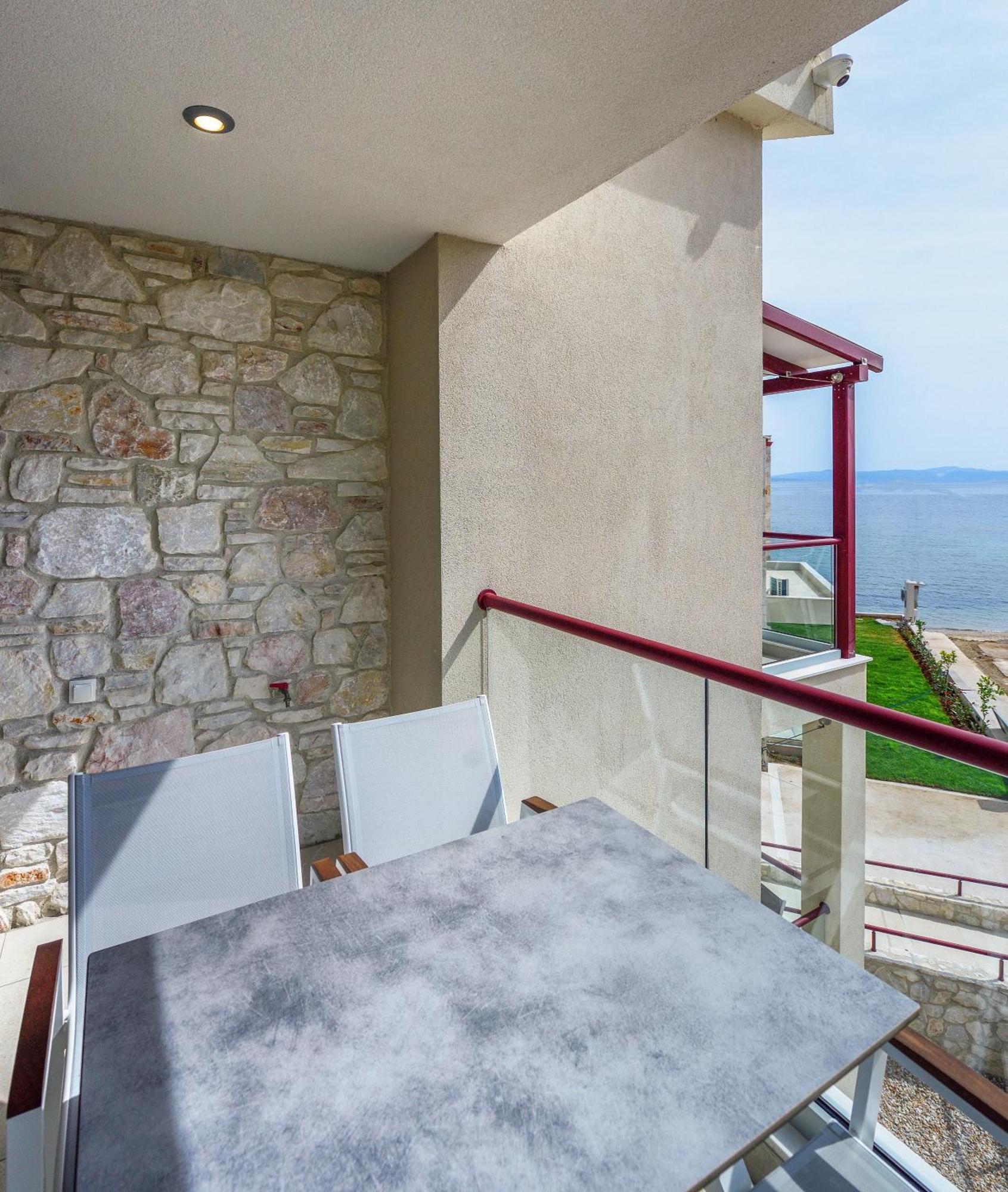 Elpiniki Luxury Rooms Νέα Ποτίδαια Εξωτερικό φωτογραφία