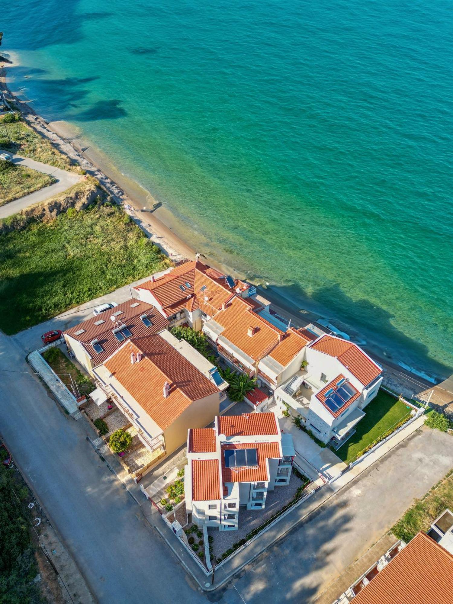 Elpiniki Luxury Rooms Νέα Ποτίδαια Εξωτερικό φωτογραφία